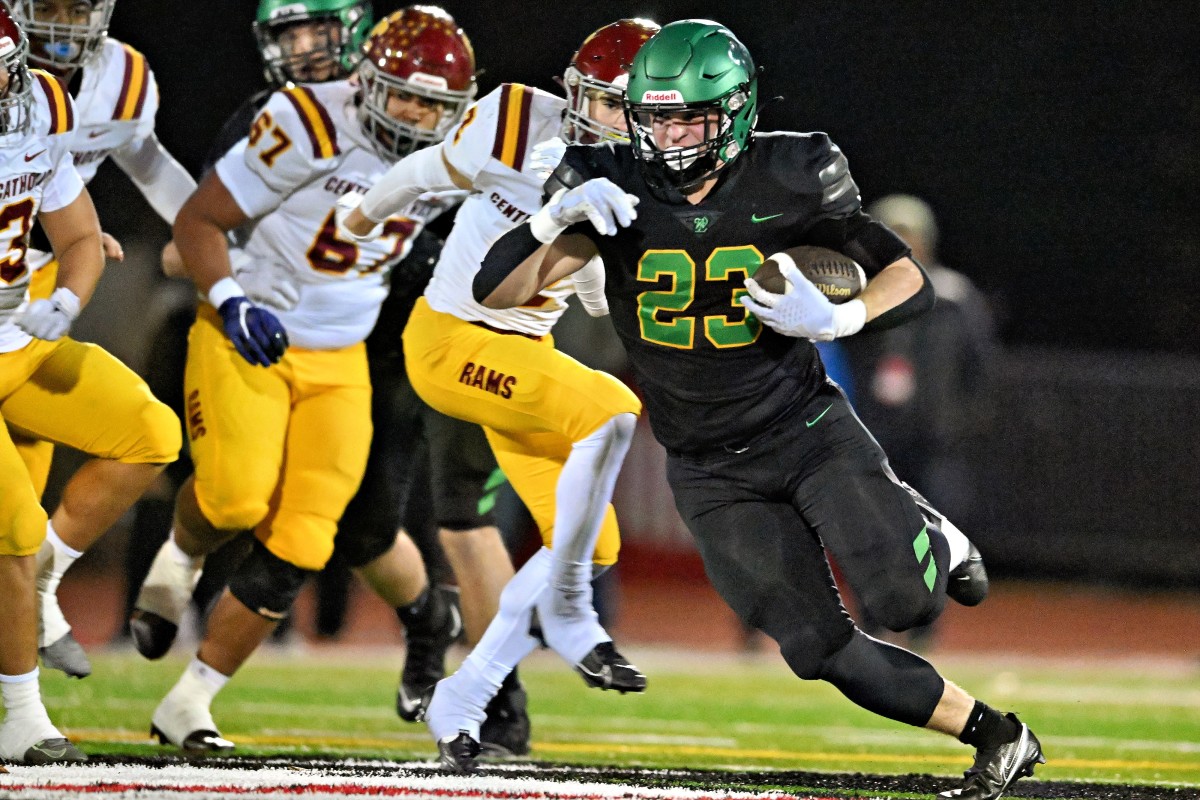 a Central Catholic West Linn 6A Oregon football semifinal November 17 2023 Leon Neuschwander 4